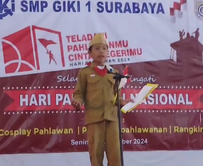 Memperingati Hari Pahlawan di SMP GIKI 2 JAKARTA